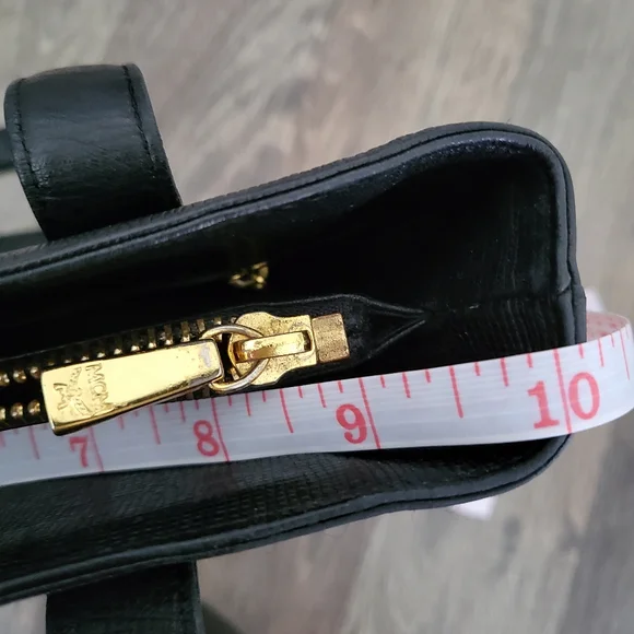 Authentic MCM - Picture 6 of 7